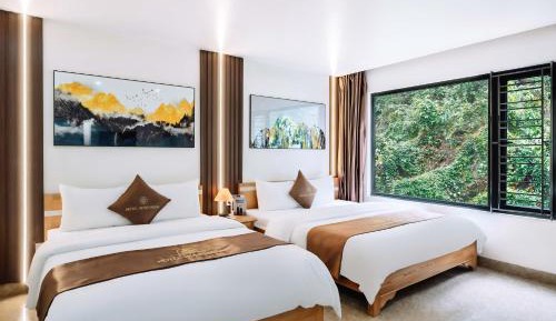 Deluxe Family Suite