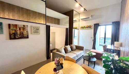 Two-Bedroom Loft Apartment