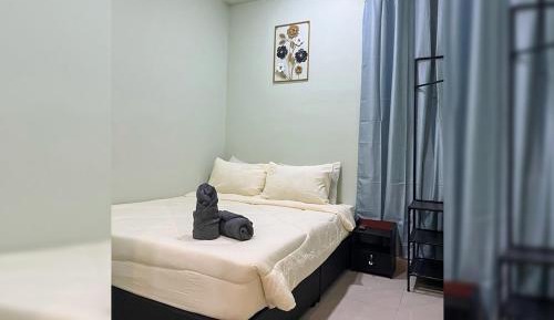 Deluxe Double Room (2 Adults + 1 Child)