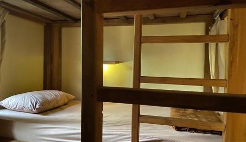 Bed in 8-Bed Mixed Dormitory Room