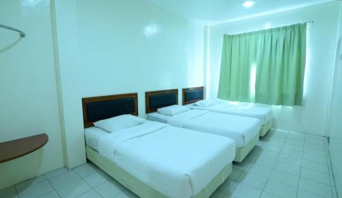 Triple Room with Private Bathroom