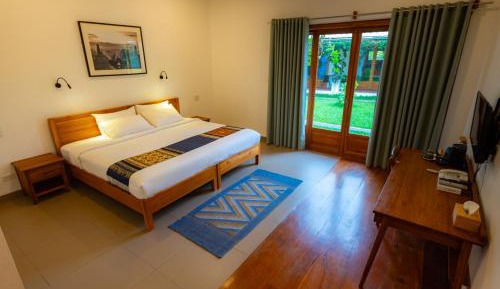 Double or Twin Room with Terrace