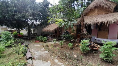 One-Bedroom Bungalow