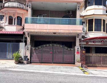 Five-Bedroom House