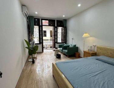King Room with Balcony