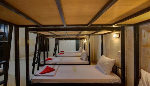 Mixed Dormitory Room