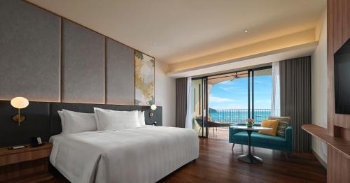 Deluxe Ocean View King