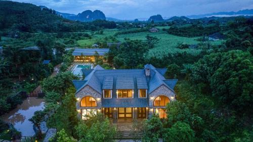 Triple Room with Garden View