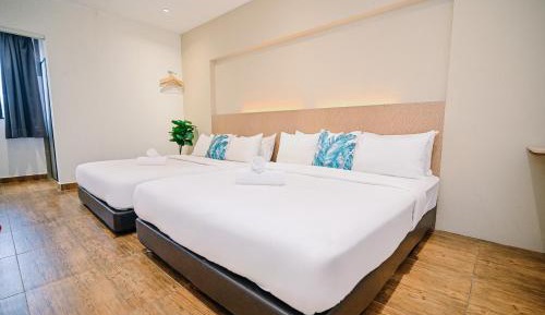 Deluxe Family Room