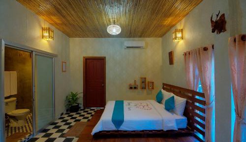 Deluxe Double Room with Balcony