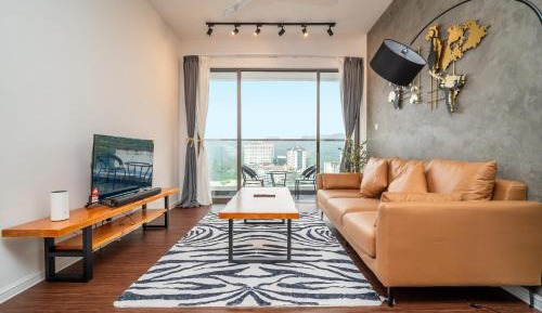 Three-Bedroom Apartment with View