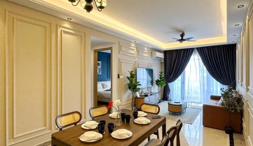 Two-Bedroom Deluxe Apartment with Balcony