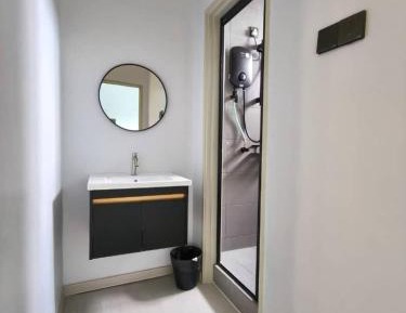Double Room with Shared Toilet