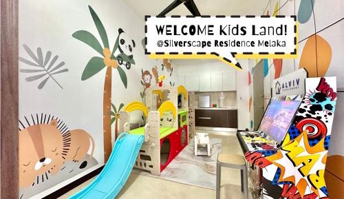 Four-Bedroom Deluxe Apartment