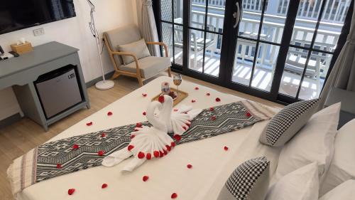 Double Room with Pool View