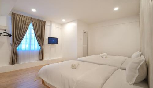 Superior Triple Room