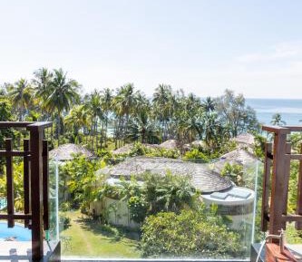 Grand Deluxe Jacuzzi Ocean View