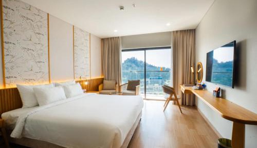 Standard Double or Twin Room with Balcony
