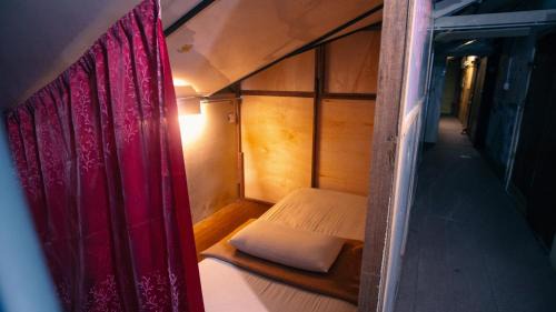 Single Bed in Female Dormitory Room