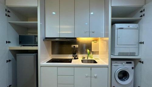 Two-Bedroom Apartment with Sea View