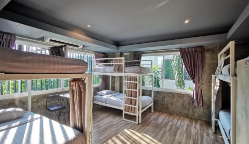 Bed in 6-Bed Mixed Dormitory Room