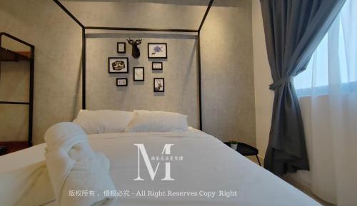Family Two-Bedroom Apartment with View