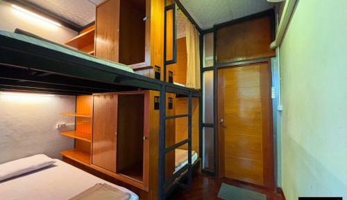 4-Bed Mixed Dormitory Room