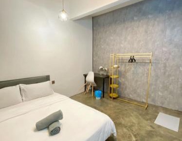 Triple Room with Shared Bathroom