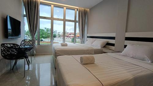 Triple Room with Private Bathroom