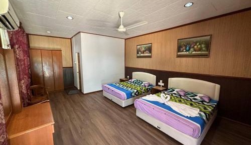 Quadruple Room with Garden View
