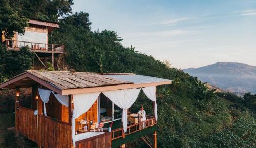 King Room with Mountain View