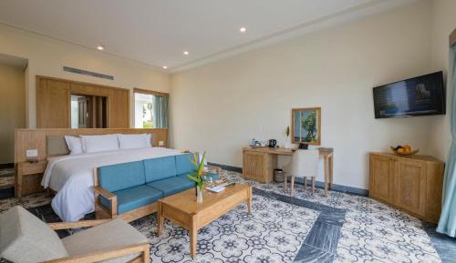 River & Lake View Villa