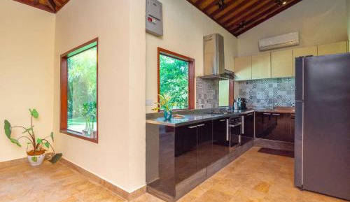 Frangipani Villa
