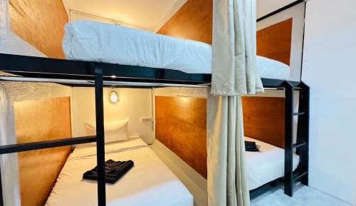 Bed in 4-Bed Mixed Dormitory Room