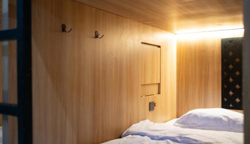 Bed in 10-Bed Mixed Dormitory Room