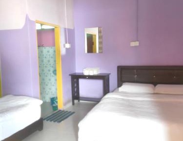 Basic Triple Room