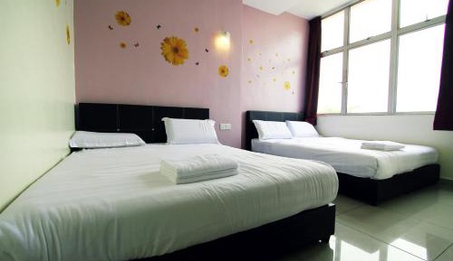 Deluxe Queen Room with Two Queen Beds