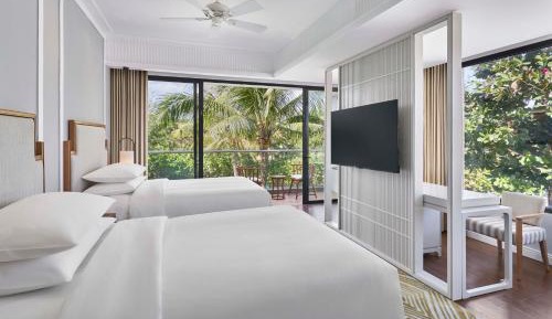 Five-Bedroom Villa with Private Pool and Ocean View