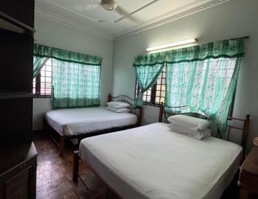 Large Double Room