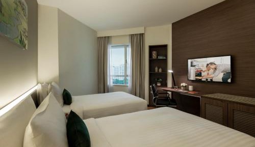 One-Bedroom Premier Twin