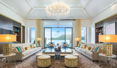 2 King Beds 1 Queen Bed, and 1 Twin Bed, Sea View, Sunset View, 4-Bedroom Villa 