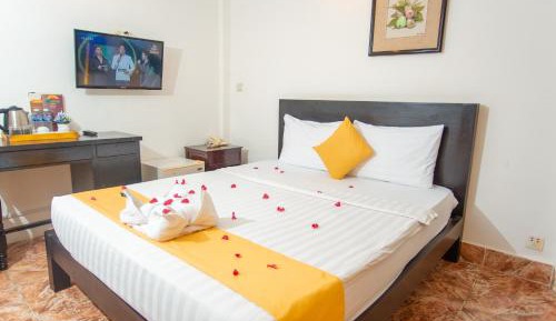 Superior Double Room with Window