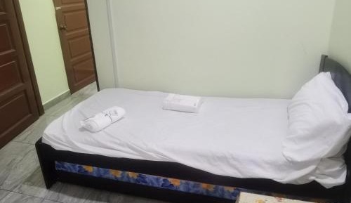 Double or Twin Room with Shower