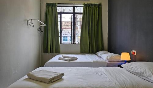 Triple Room with Shared Bathroom