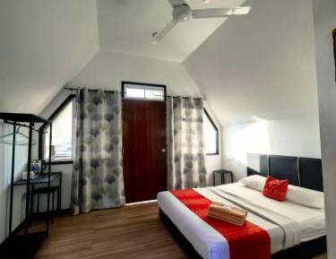 Queen Room