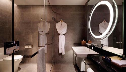 Two-Bedroom King Suite