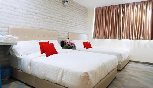 Deluxe Queen Room with Two Queen Beds