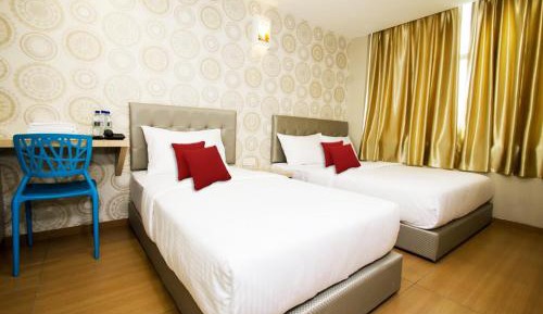 Deluxe Triple Room