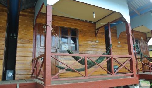 Bungalow with Fan