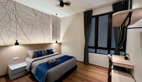 Three-Bedroom Suite (Room 118) - No Lift